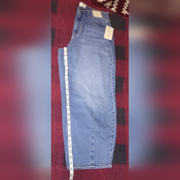 Universal Thread Goods Co 6 Short High Rise Easy Barrel Leg Slim Hip & Thigh NWT - Picture 12 of 16